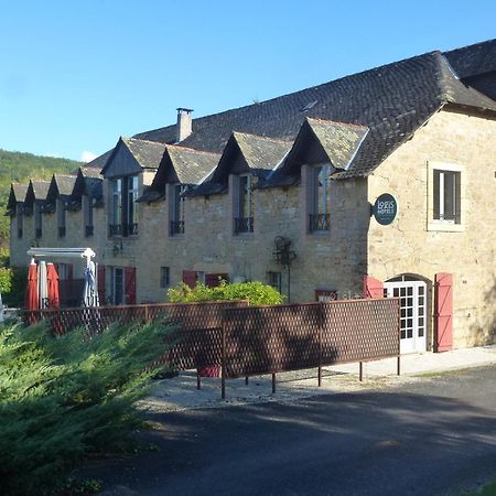 ホテル オーベルジュ ドゥ カルタサック Cressensac-Sarrazac エクステリア 写真